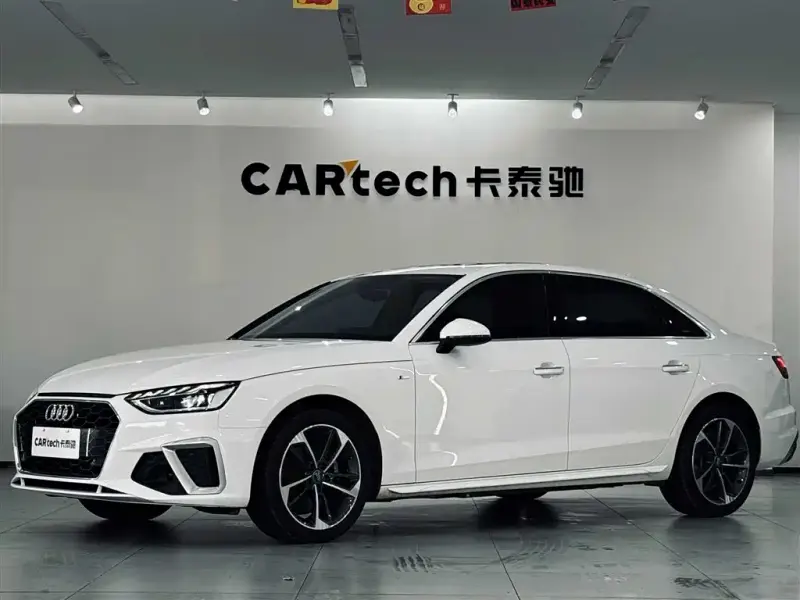 Audi A4L, 2021