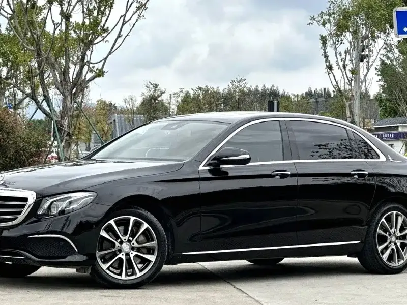 Mercedes-Benz E-Class, 2017
