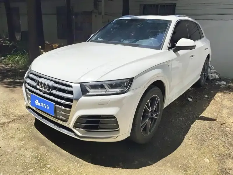 Audi Q5L, 2020