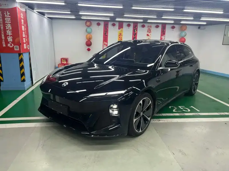 NIO ET5T, 2025