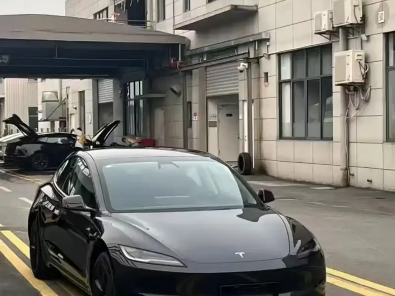 Tesla Model 3, 2024