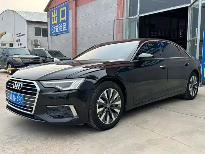 Audi A6L, 2020