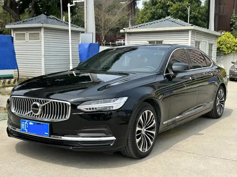 Volvo S90, 2023