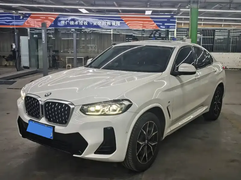 BMW X4, 2022