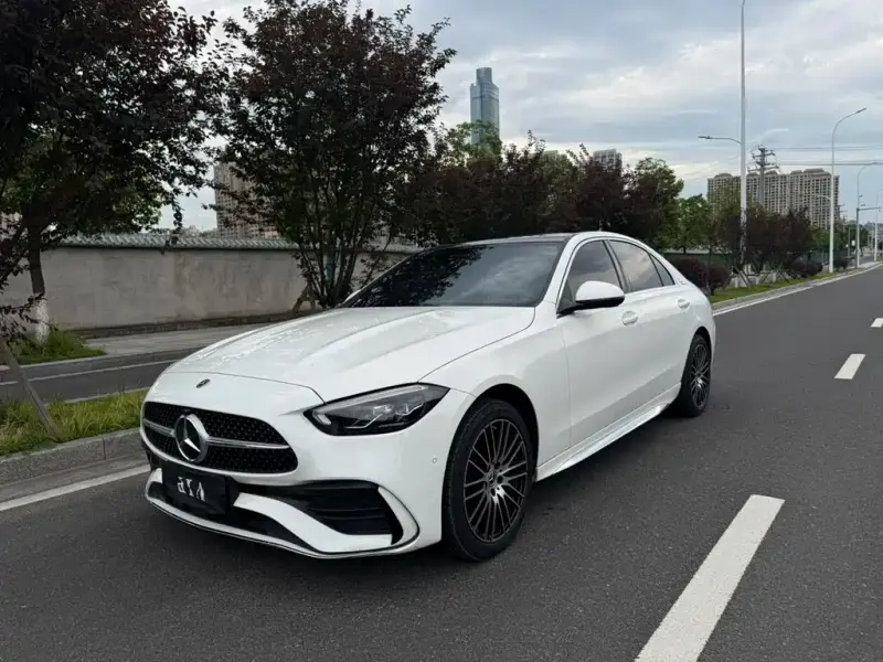 Mercedes-Benz C-Class, 2024