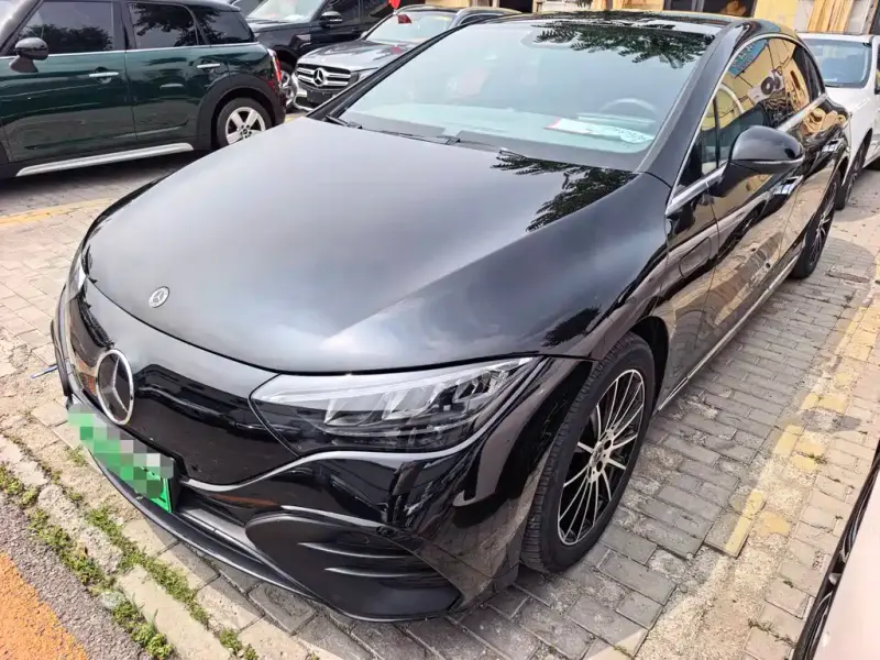 Mercedes-Benz EQE, 2024