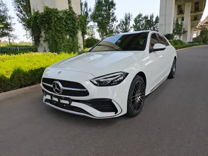 Mercedes-Benz C-Class, 2024