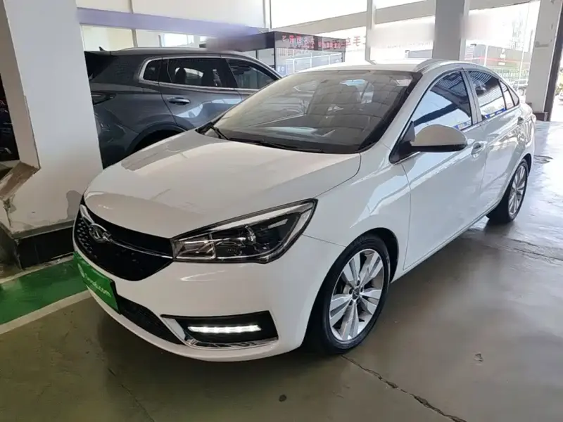 Chery Arrizo 5, 2016