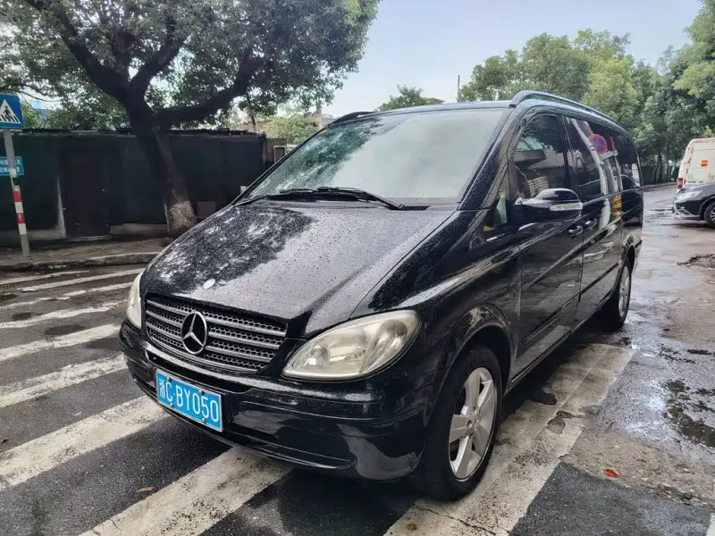 Mercedes-Benz Viano, 2010