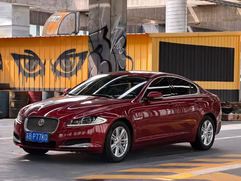 Jaguar XF, 2014