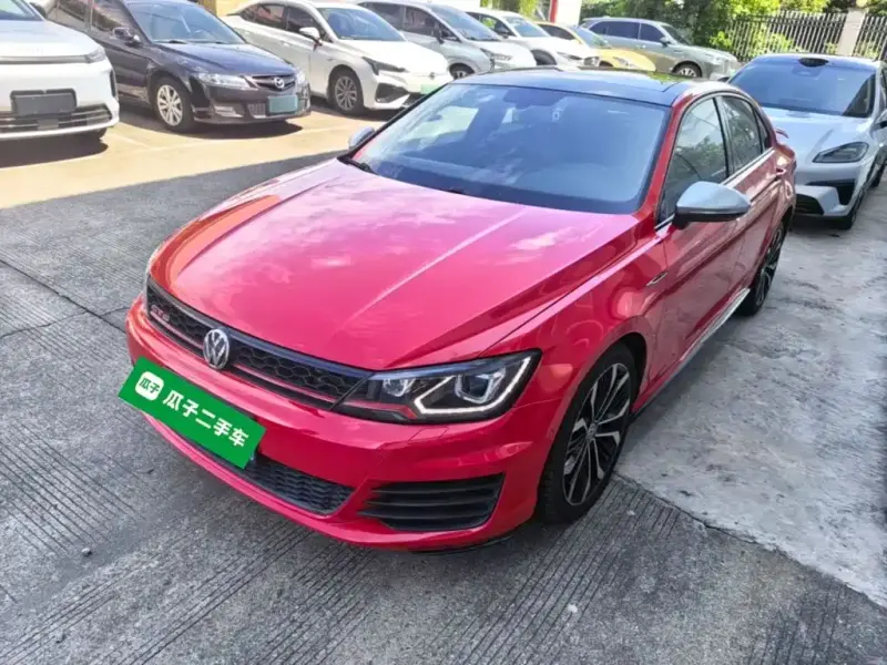 Volkswagen Lamando, 2016