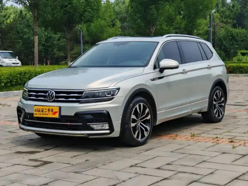 Volkswagen Tiguan L, 2021