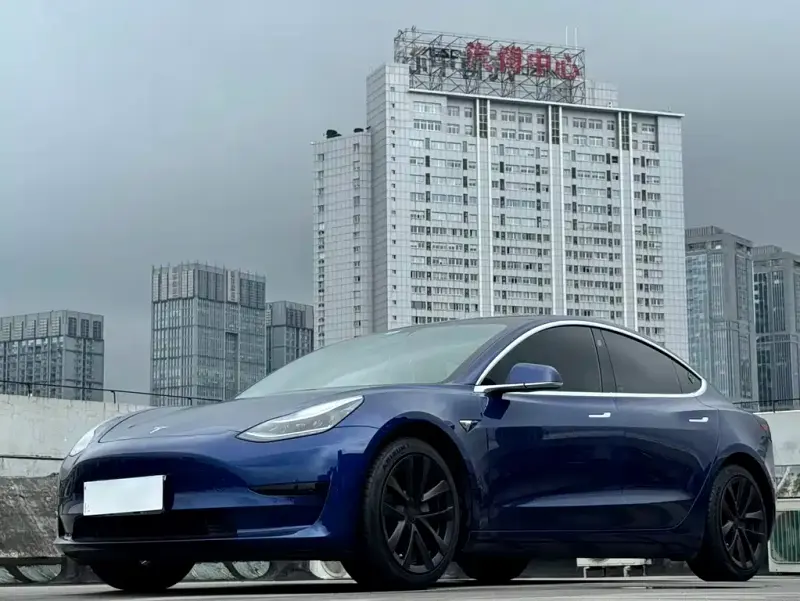 Tesla Model 3, 2020