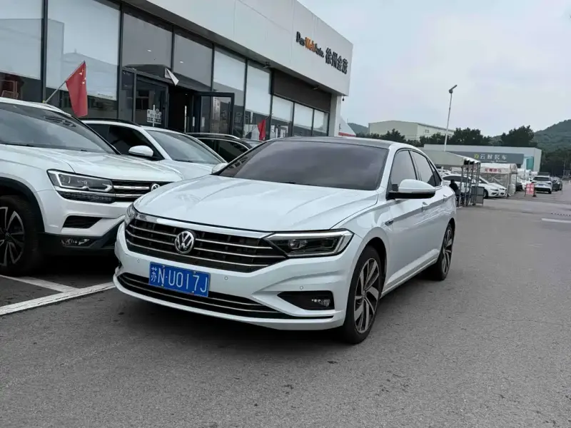 Volkswagen Sagitar, 2022