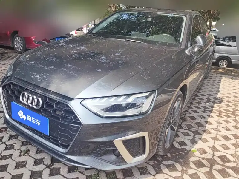 Audi A4L, 2021