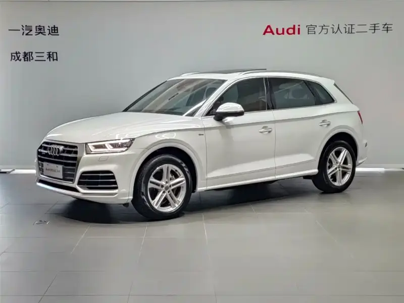 Audi Q5L, 2020