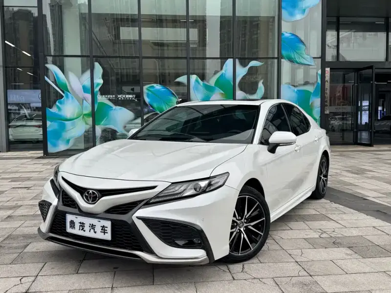 Toyota Camry, 2022