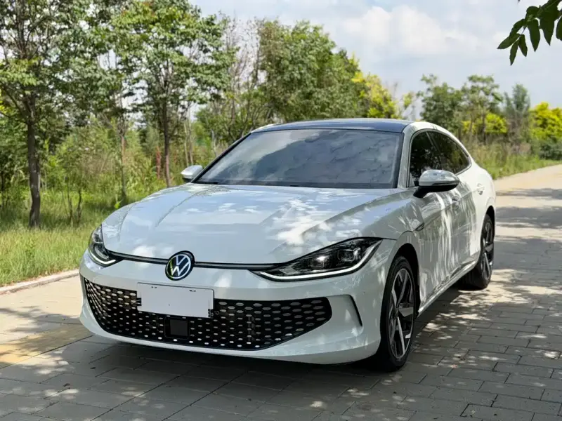 Volkswagen Lamando, 2023