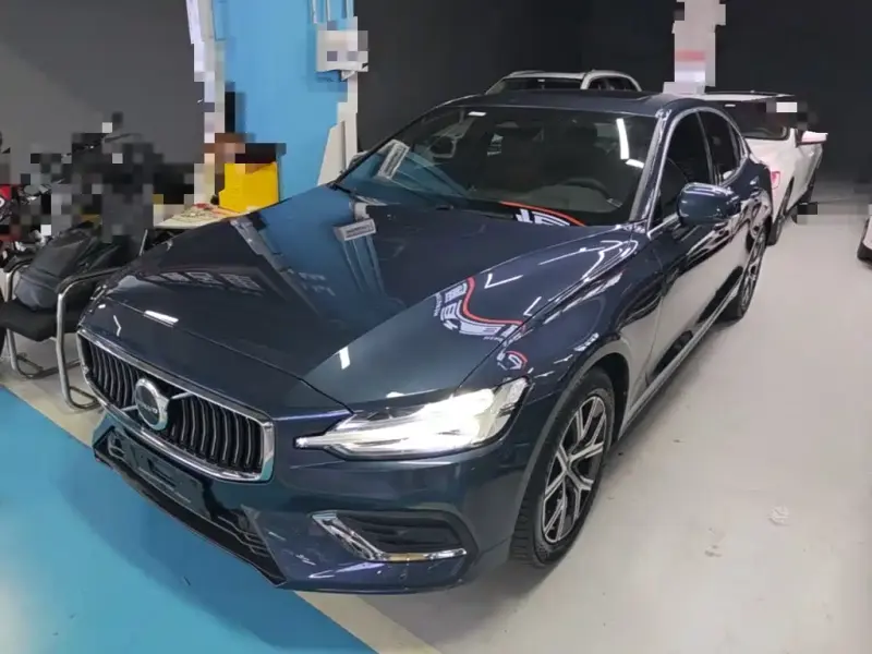 Volvo S60, 2024