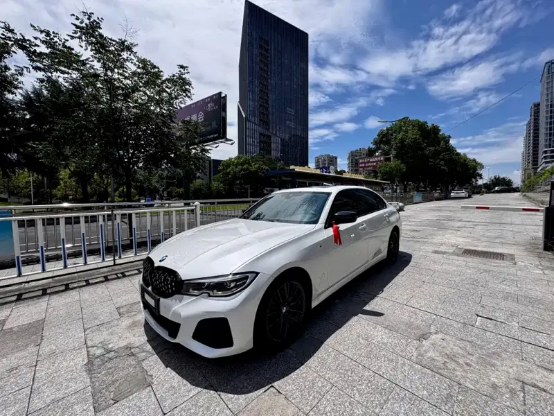 BMW 3 Series, 2019