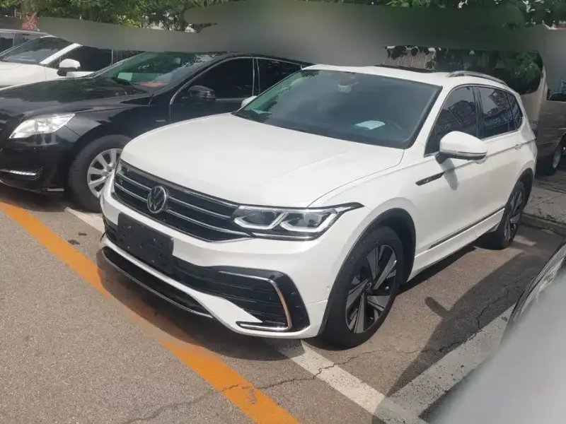 Volkswagen Tiguan L, 2023