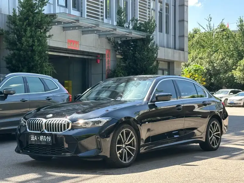 BMW 3 Series, 2023