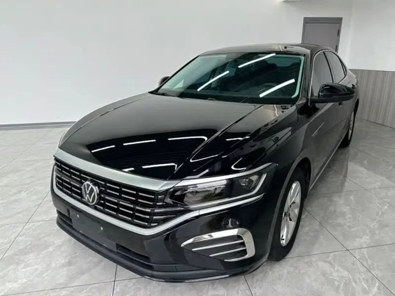 Volkswagen Passat, 2023