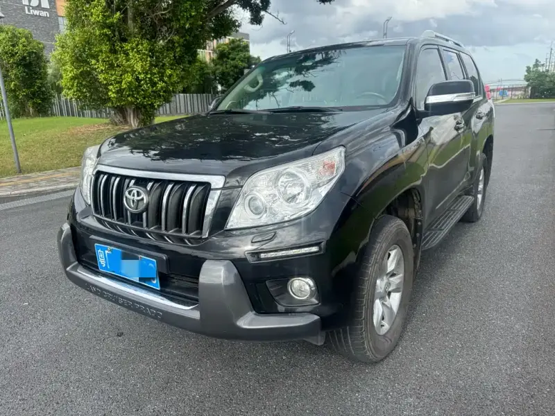 Toyota Prado (Import), 2013