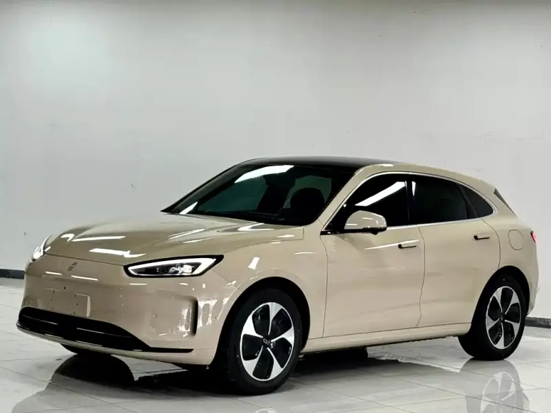 AITO M5, 2023