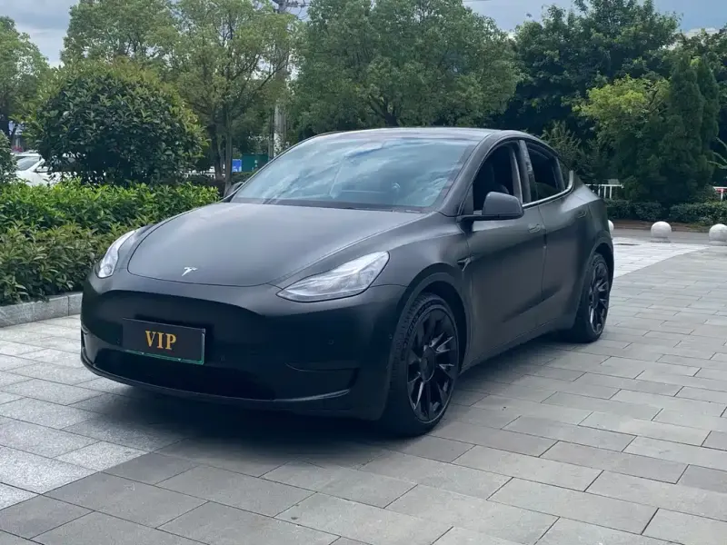 Tesla Model Y, 2022