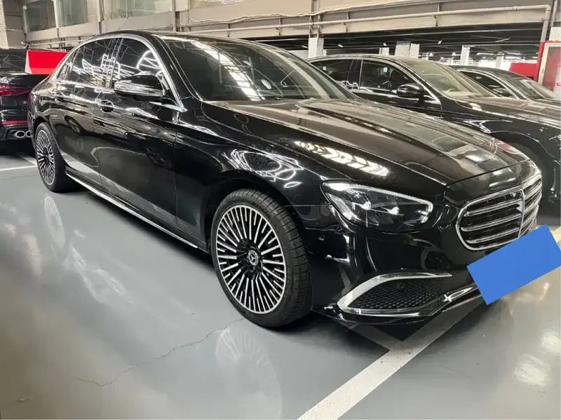 Mercedes-Benz E-Class, 2022