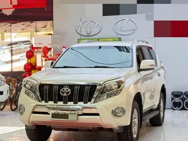 Toyota Prado (Import), 2015