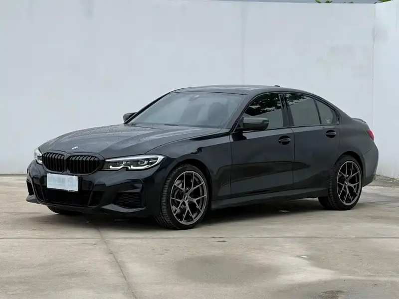 BMW 3 Series, 2022