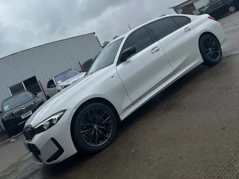 BMW 3 Series, 2024