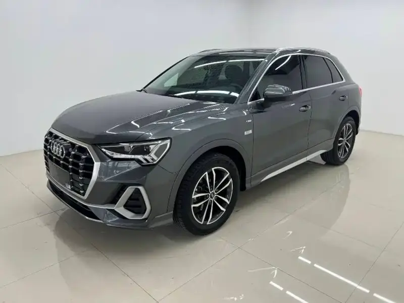 Audi Q3, 2022