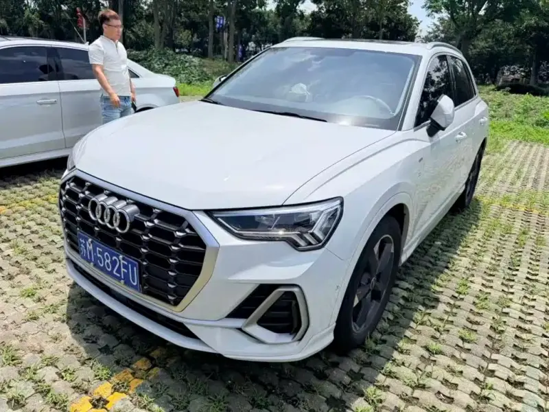 Audi Q3, 2023
