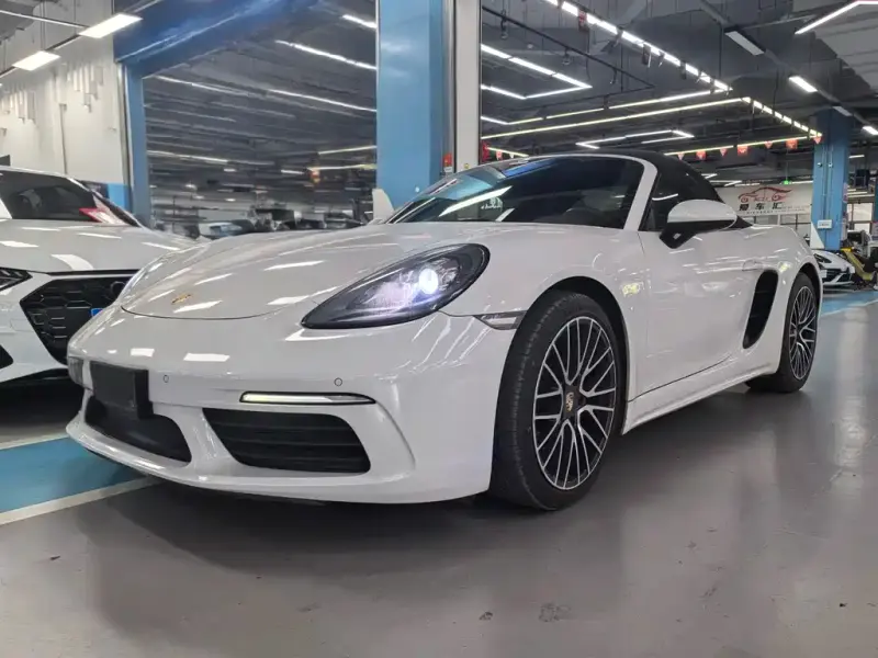 Porsche 718, 2017