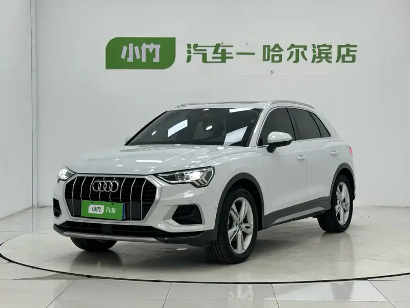 Audi Q3, 2022