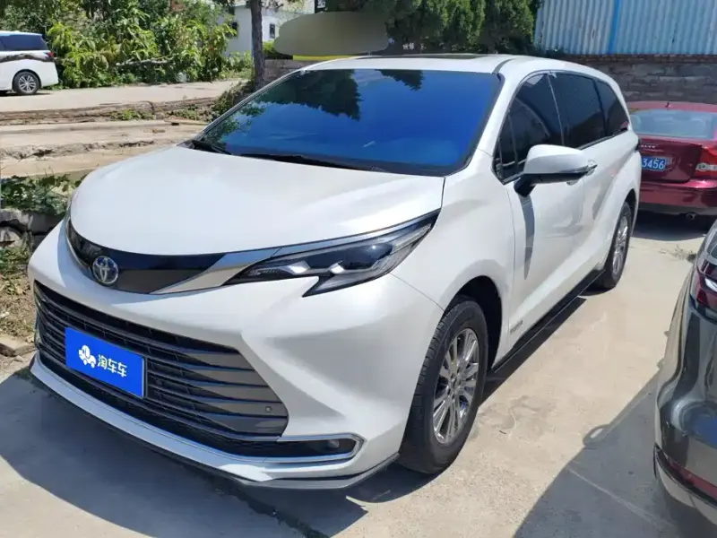 Toyota Sienna, 2022
