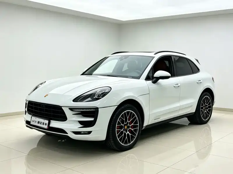 Porsche Macan, 2016