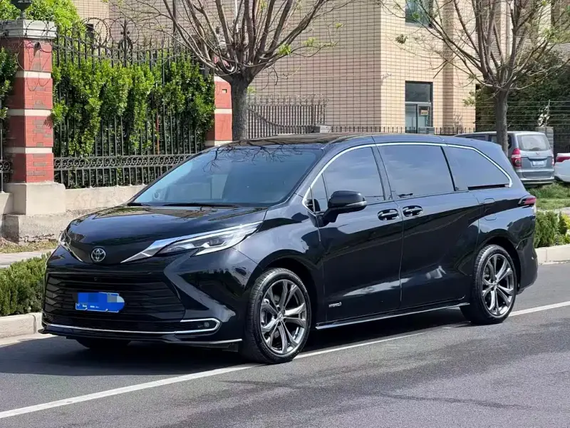 Toyota Sienna, 2022