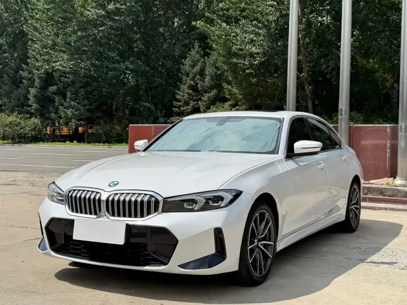 BMW 3 Series, 2023