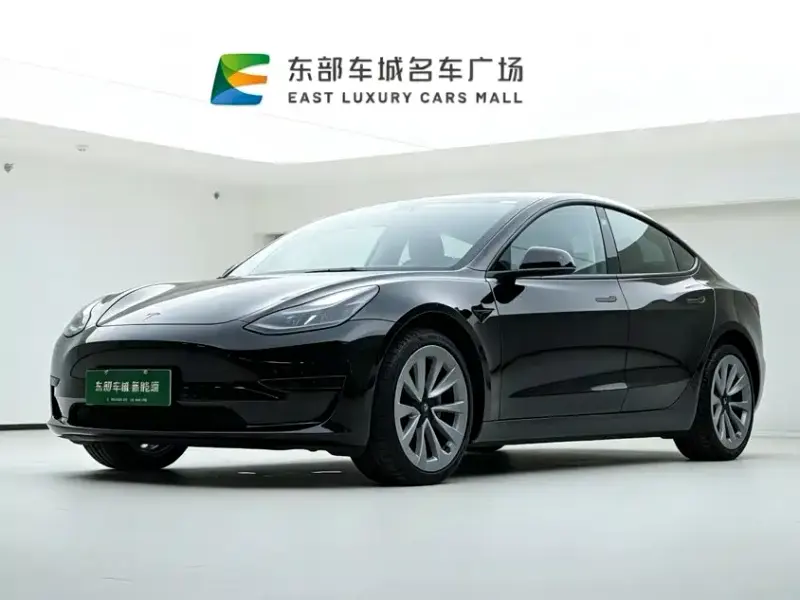 Tesla Model 3, 2024