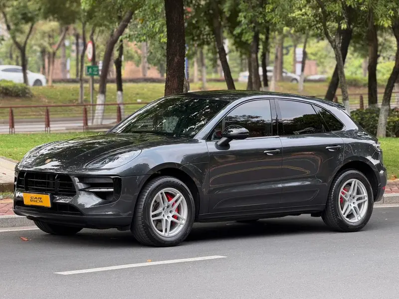 Porsche Macan, 2021