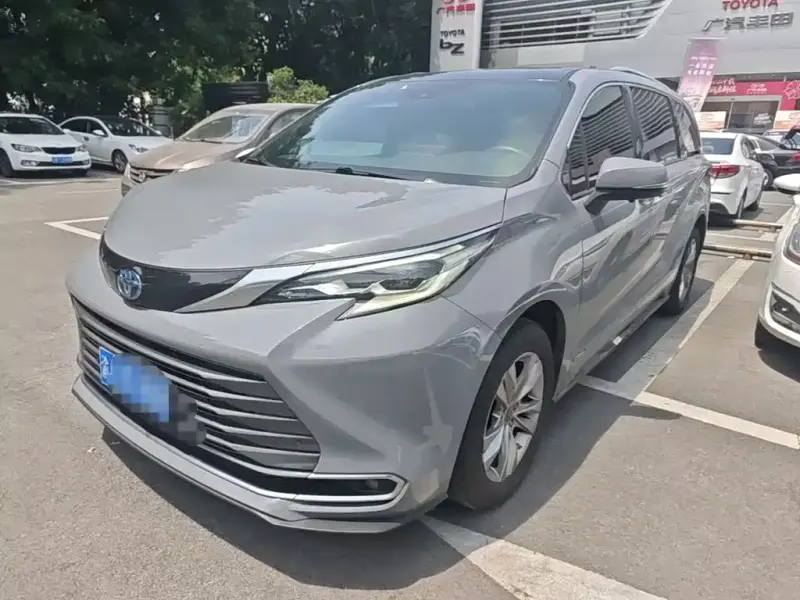 Toyota Sienna, 2022