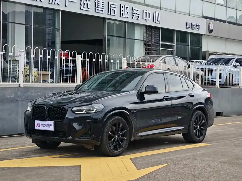 BMW X4, 2022