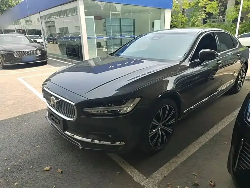 Volvo S90, 2024