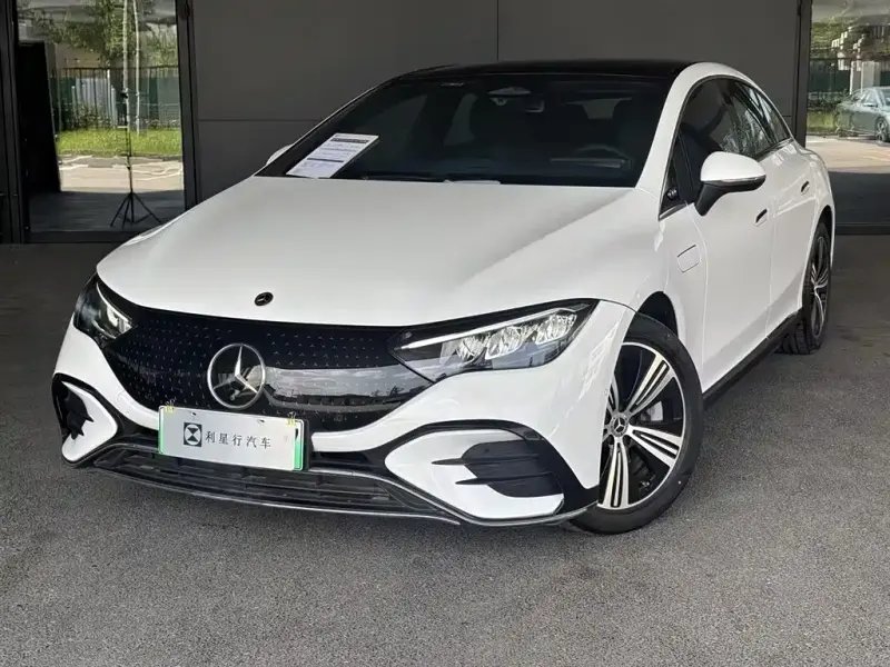 Mercedes-Benz EQE, 2025