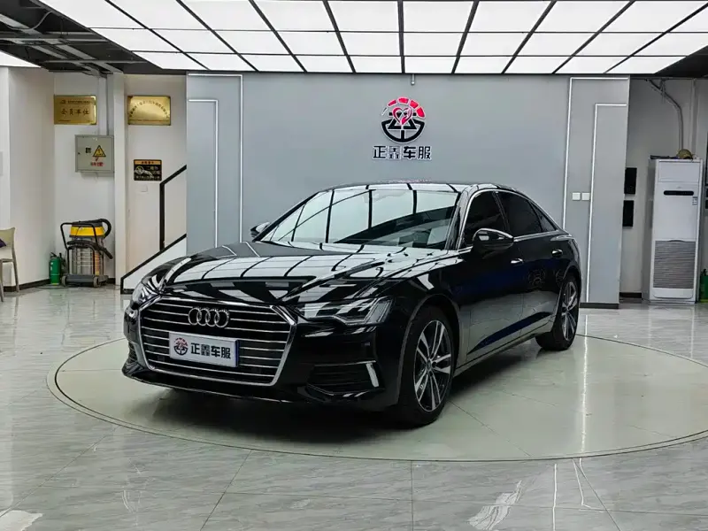 Audi A6L, 2022