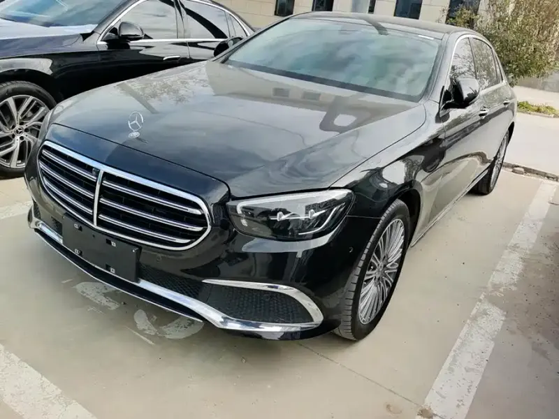 Mercedes-Benz E-Class, 2022